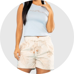 02 bermuda feminina bordada bege