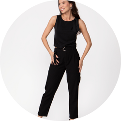 02 calca feminina reta pregas preto