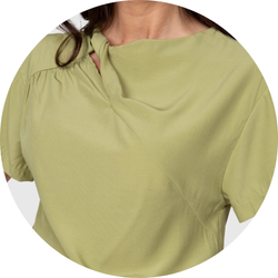 01 blusa feminina com manga verde