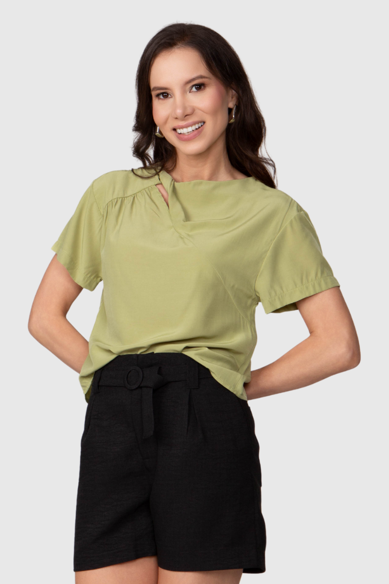 07 blusa feminina com manga verde
