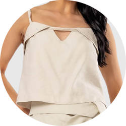 02 blusa feminina detalhe vazado nude