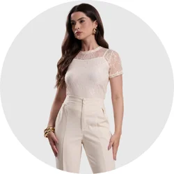 02 blusa feminina renda off white