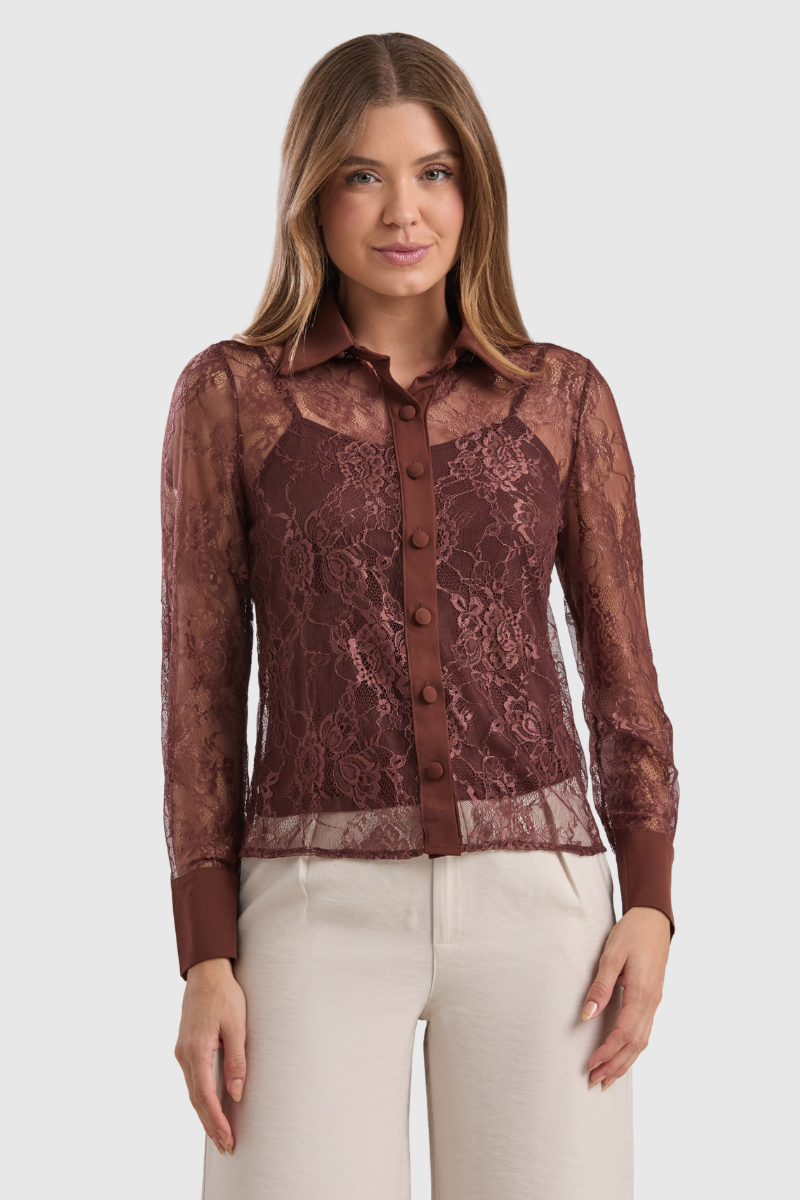 01 camisa feminina renda com regata marrom